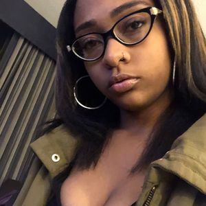 Meet your Posher, Tae